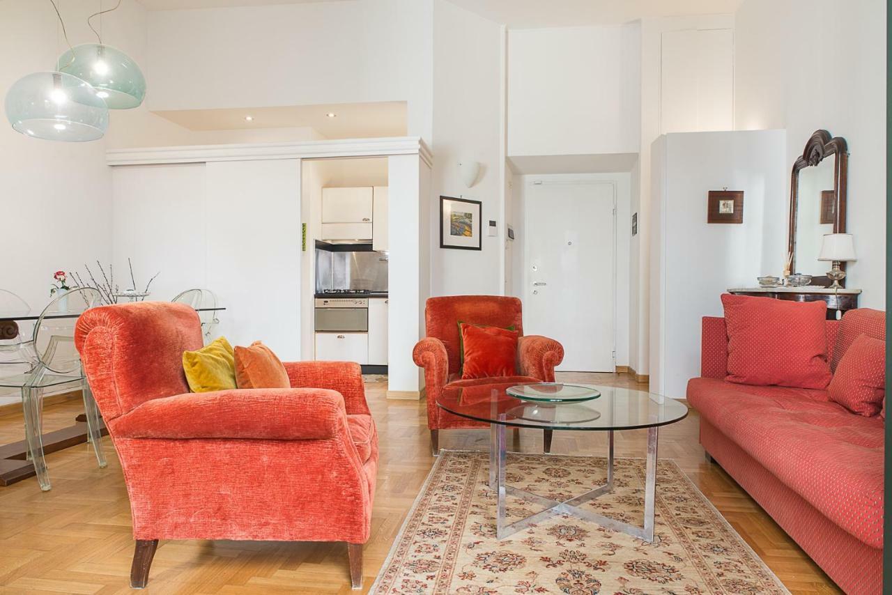 Flowers' Lane Apartment *