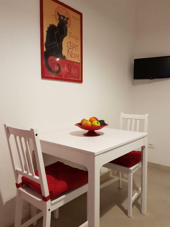 Area 14 Navigli Apartamento *