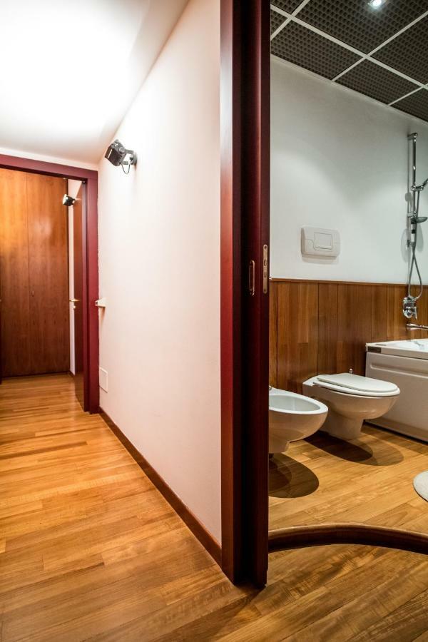 Airguest Crocetta Loft Apartamento