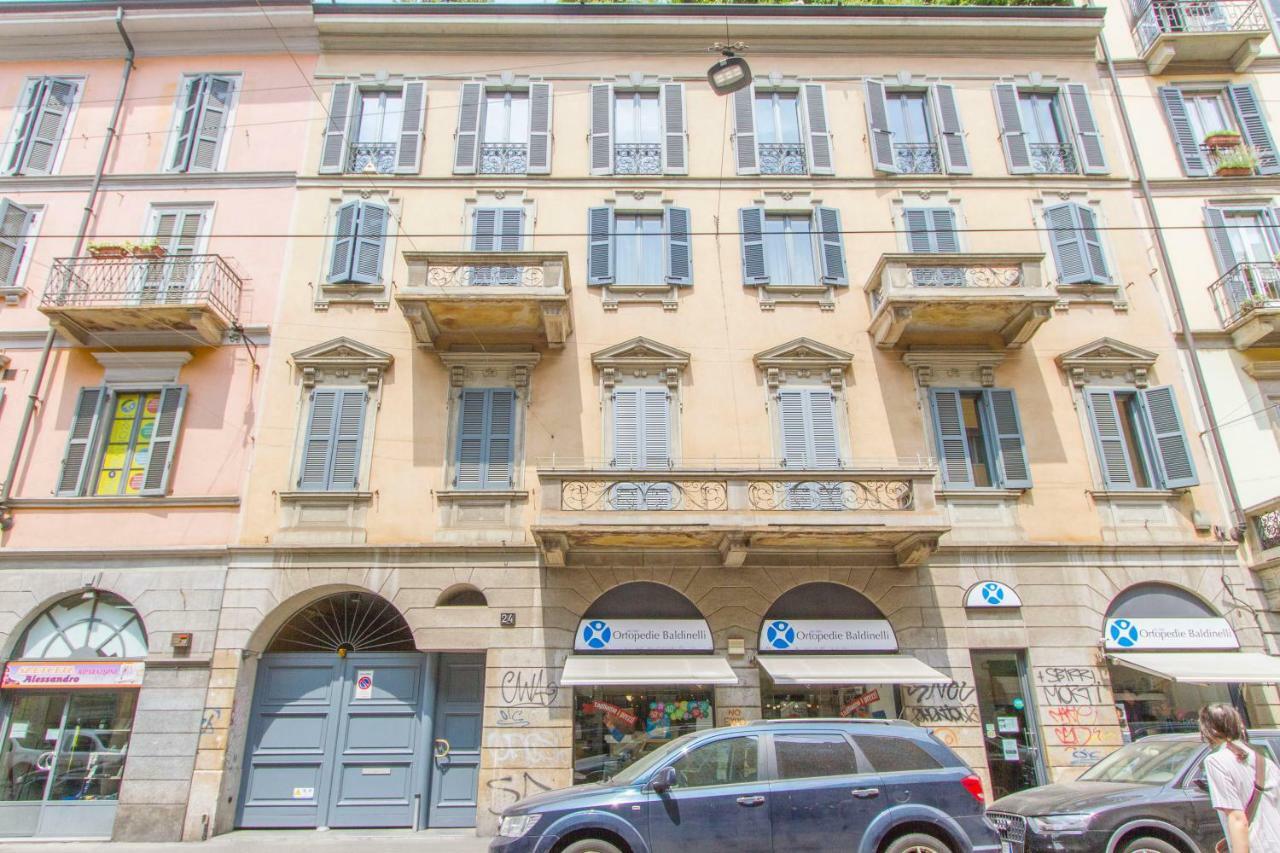 Apartment Elegante E Completamente Arredato In Duomo Mailand