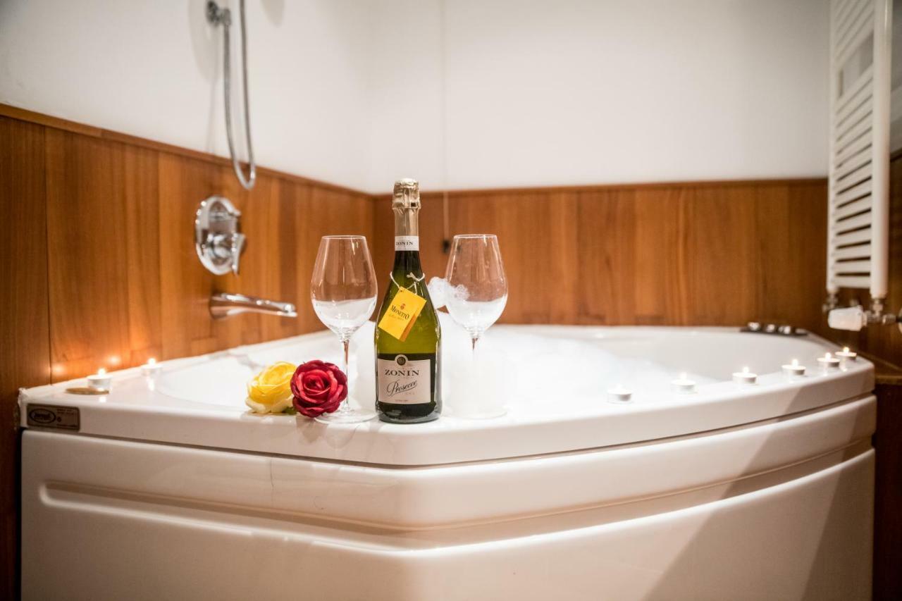 Airguest Crocetta Loft Apartment Milan
