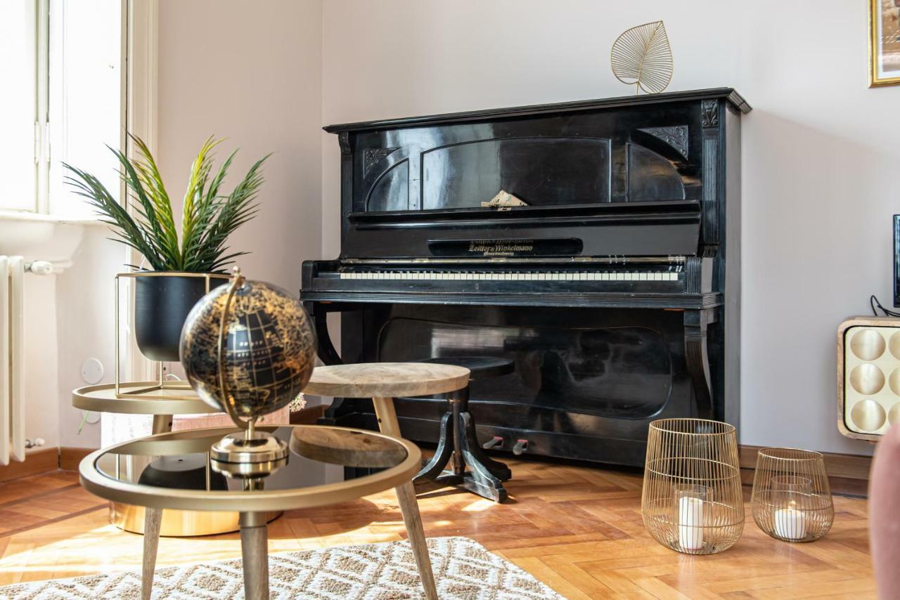 Joivy Sophisticated 3-bed Flat With Desk Apartamento *
