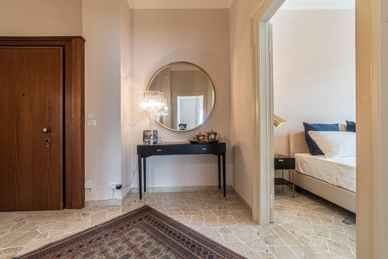Joivy Sophisticated 3-bed Flat With Desk Apartamento *