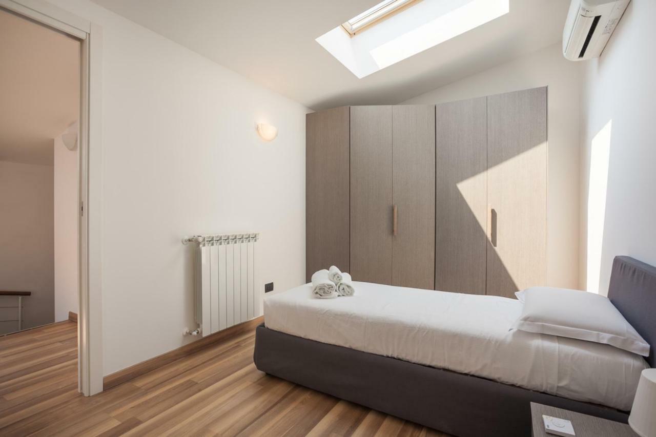 Palazzo Candiani Halldis Apartment Mailand