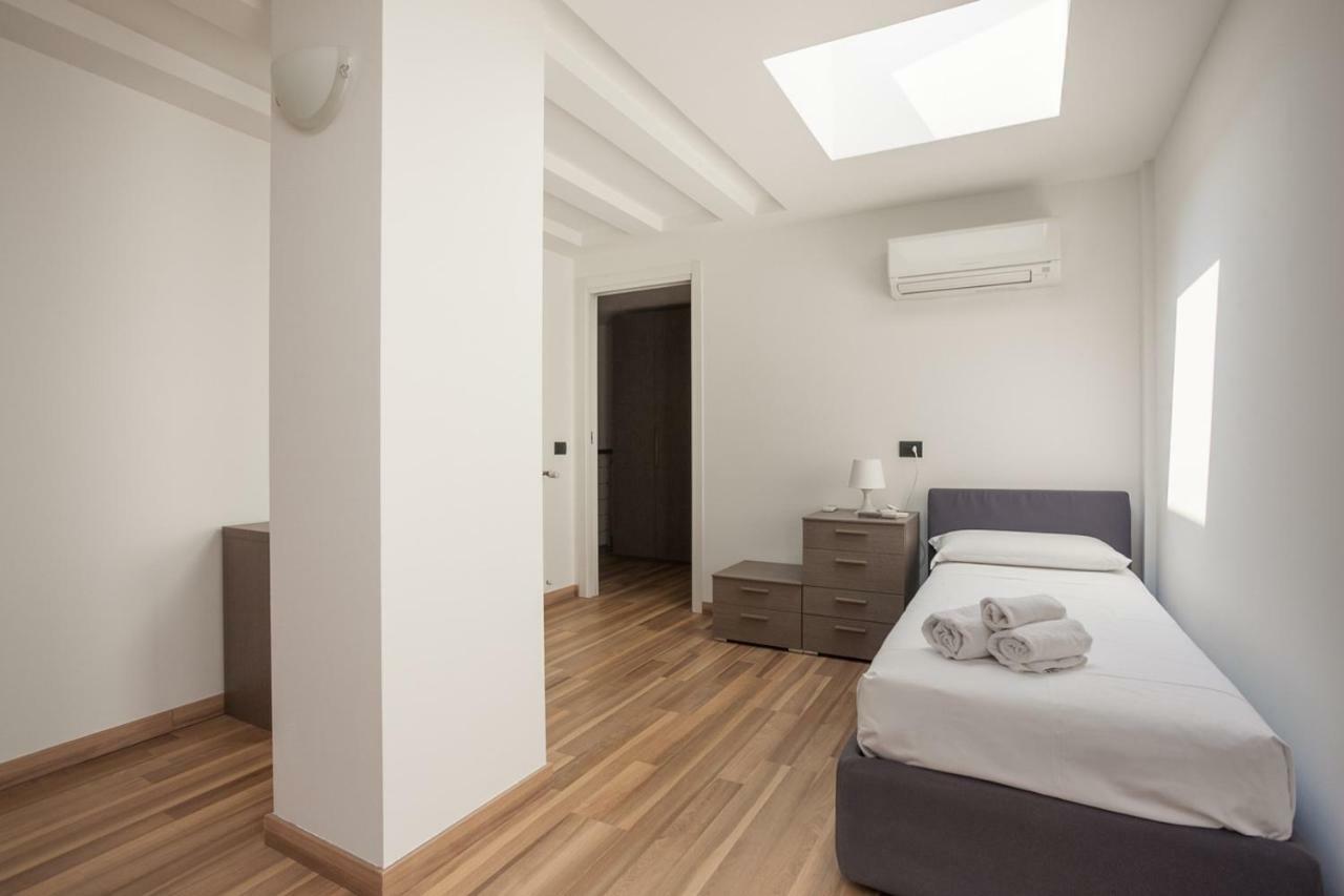 Apartment Palazzo Candiani Halldis Mailand