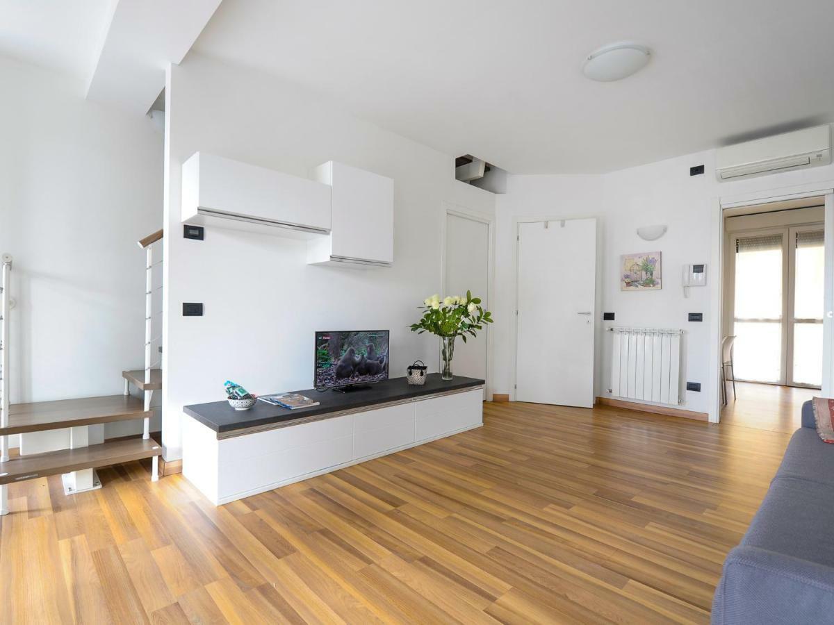 Palazzo Candiani Halldis Apartment Mailand