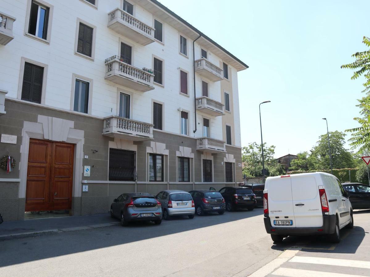 Apartment Paki Nel Cuore Dei Navigli Di Mailand