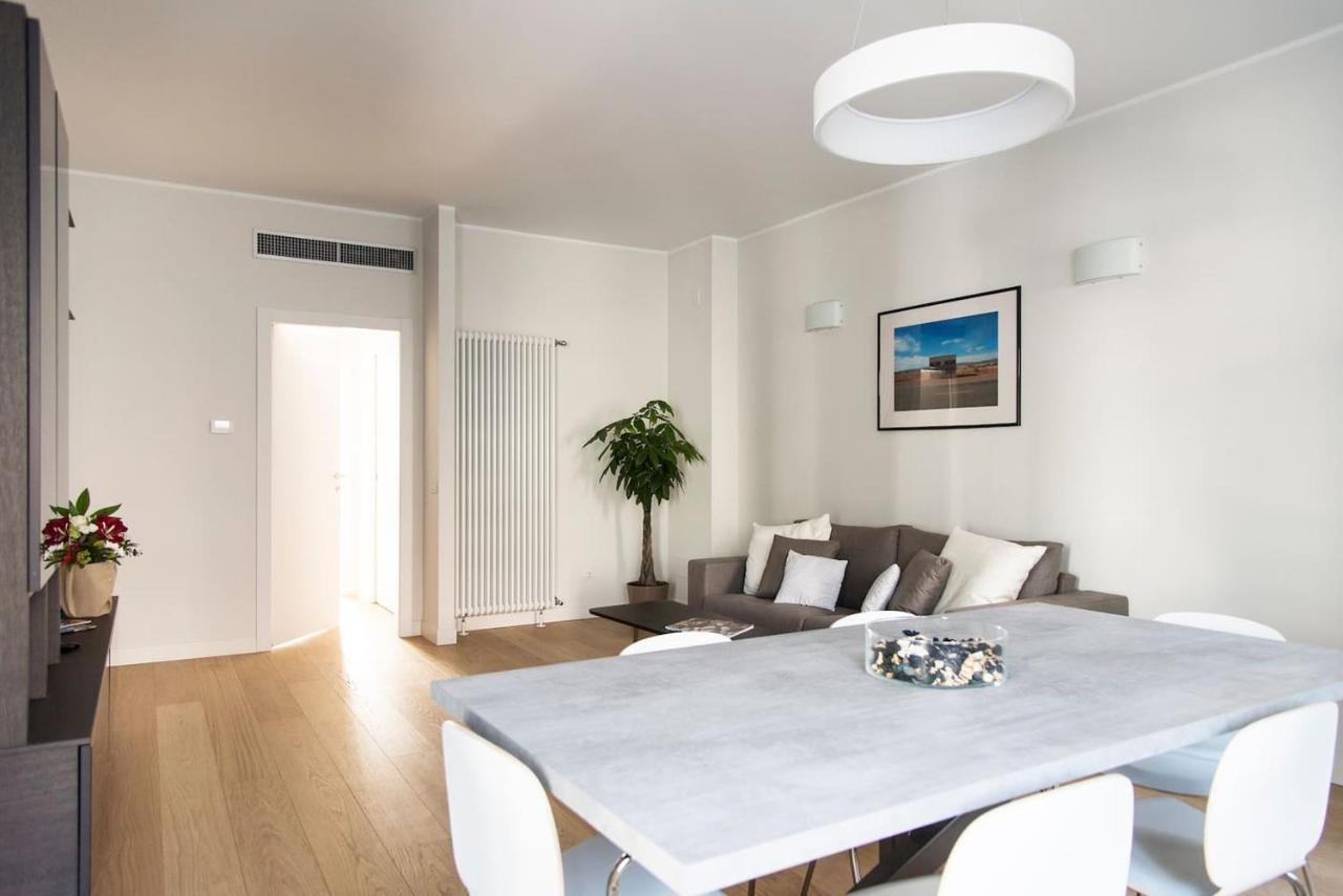 Brand New , Life District Apartment