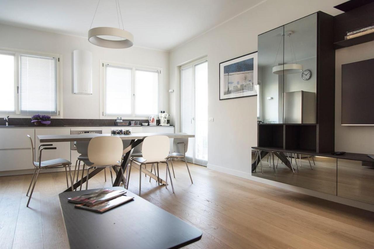 Brand New , Life District Apartment *