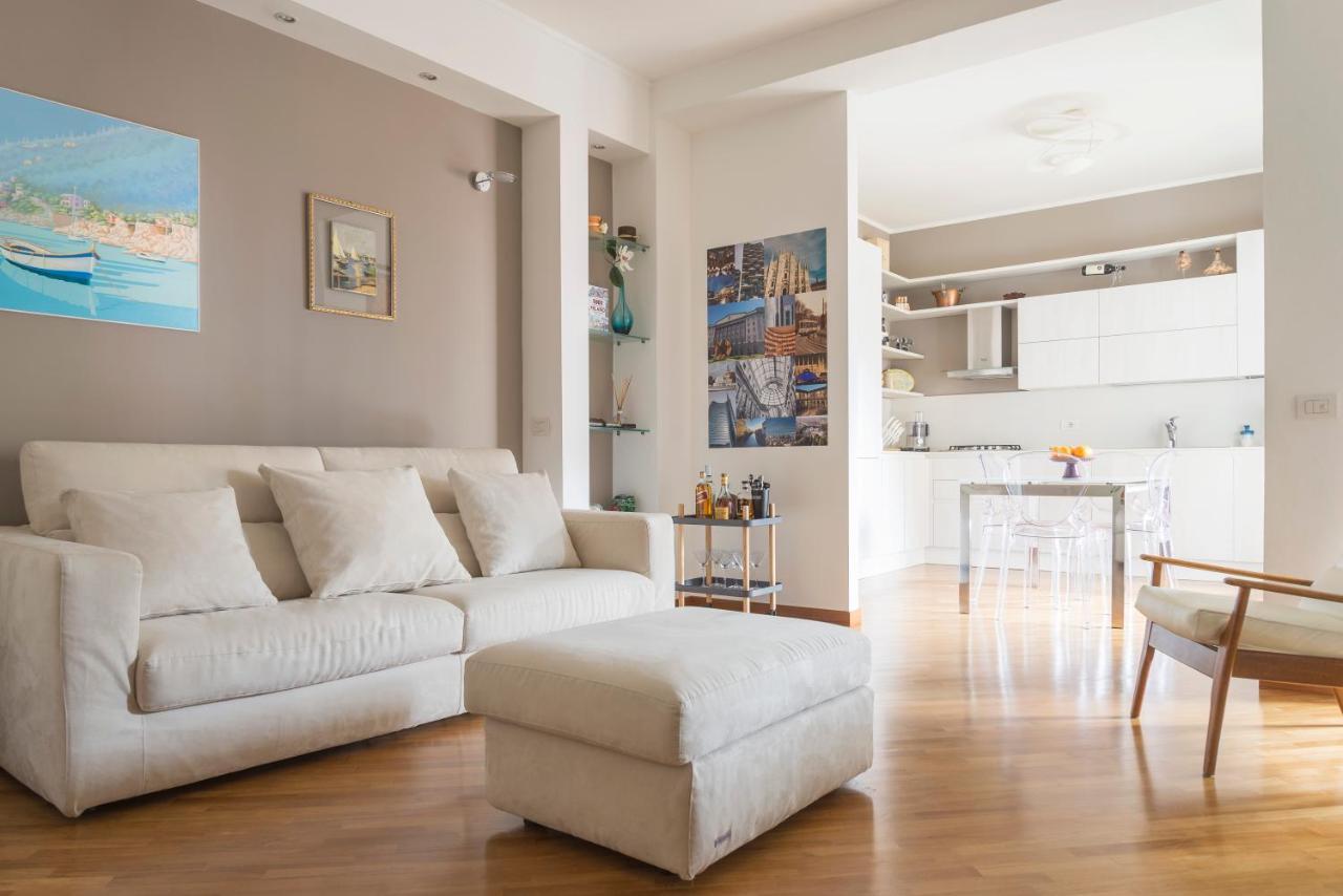 Cosmopolitan Apartment