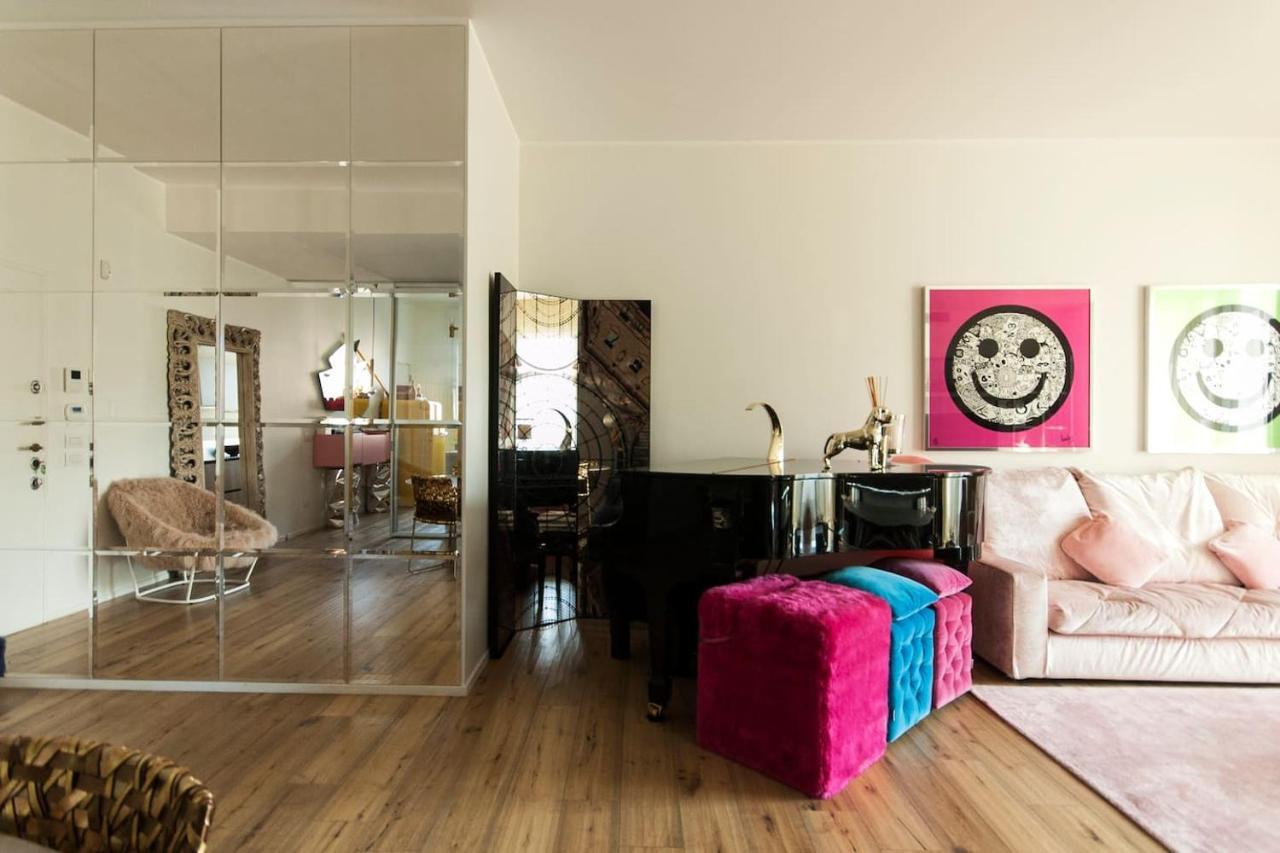 Apartment Luxury Designer Space In Shopping District Mailand