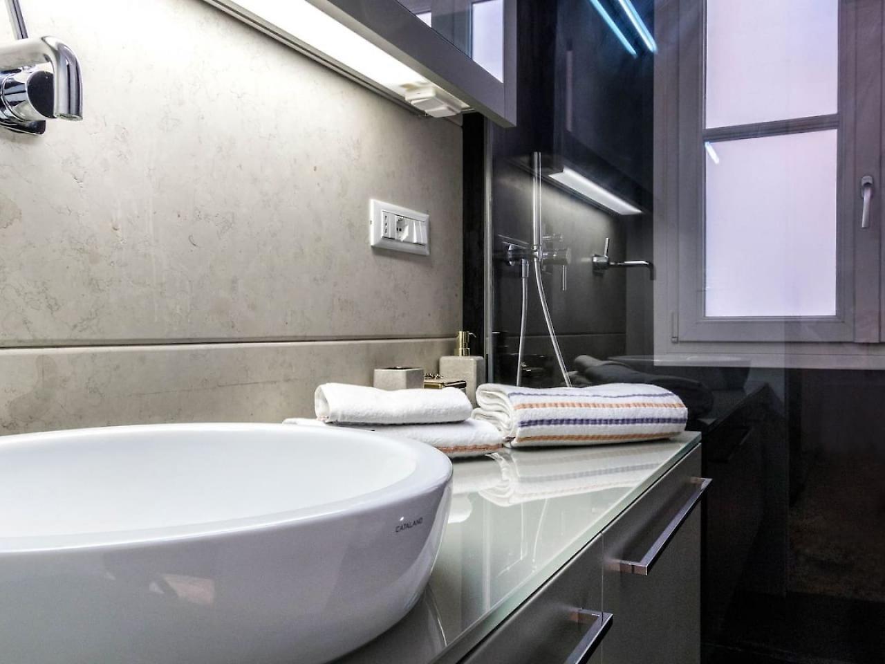 Apartment Altido Superb 1bed In Brera