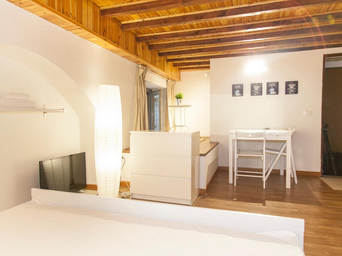 Apartment Cadorna Center Studio-by Flatscollection Mailand
