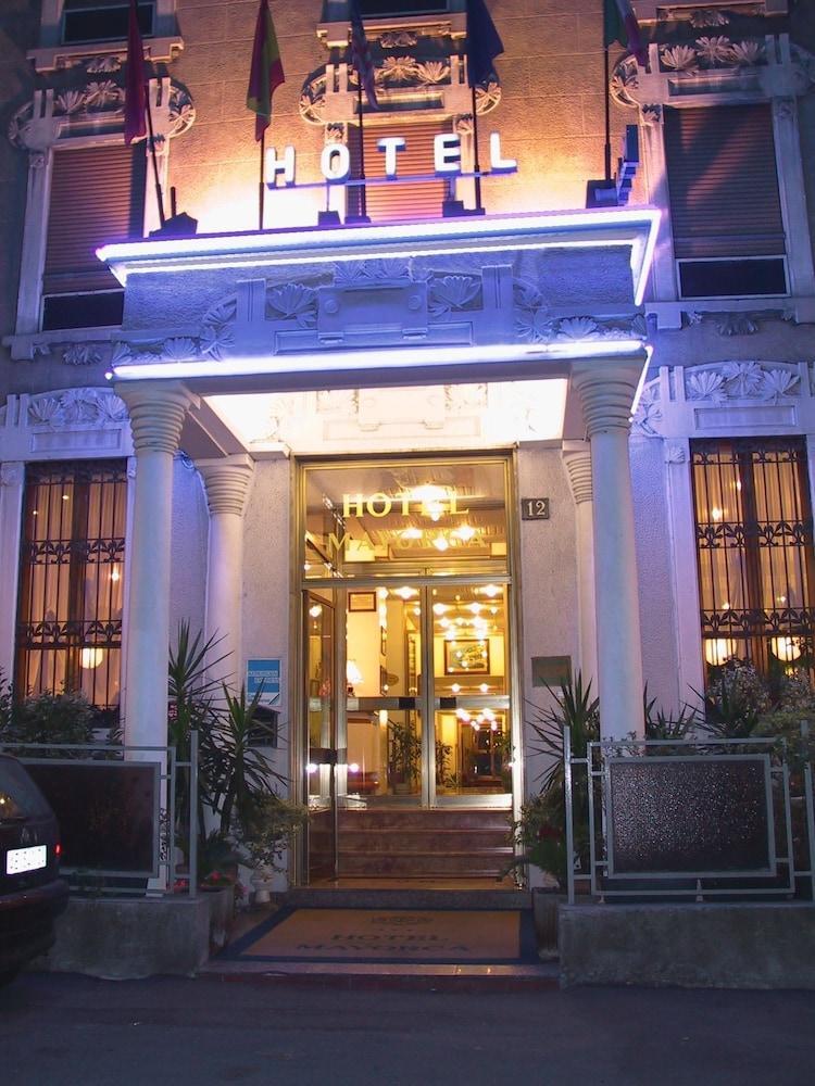Mayorca 3* Milan