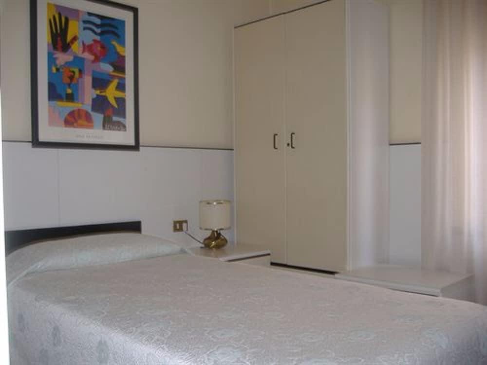 Mayorca 3* Milan