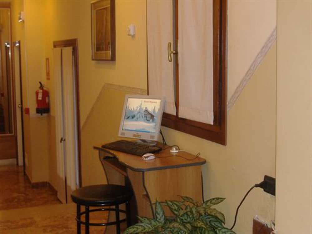 Mayorca Hotel 3*