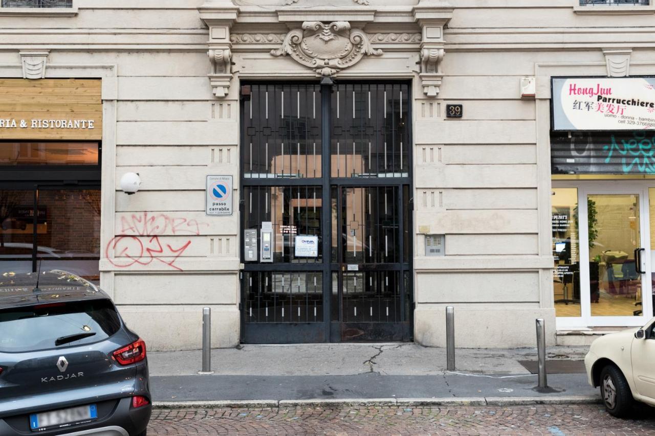 Apartment Hemeras Boutique Homes - 4 Design Near Central Station Milan