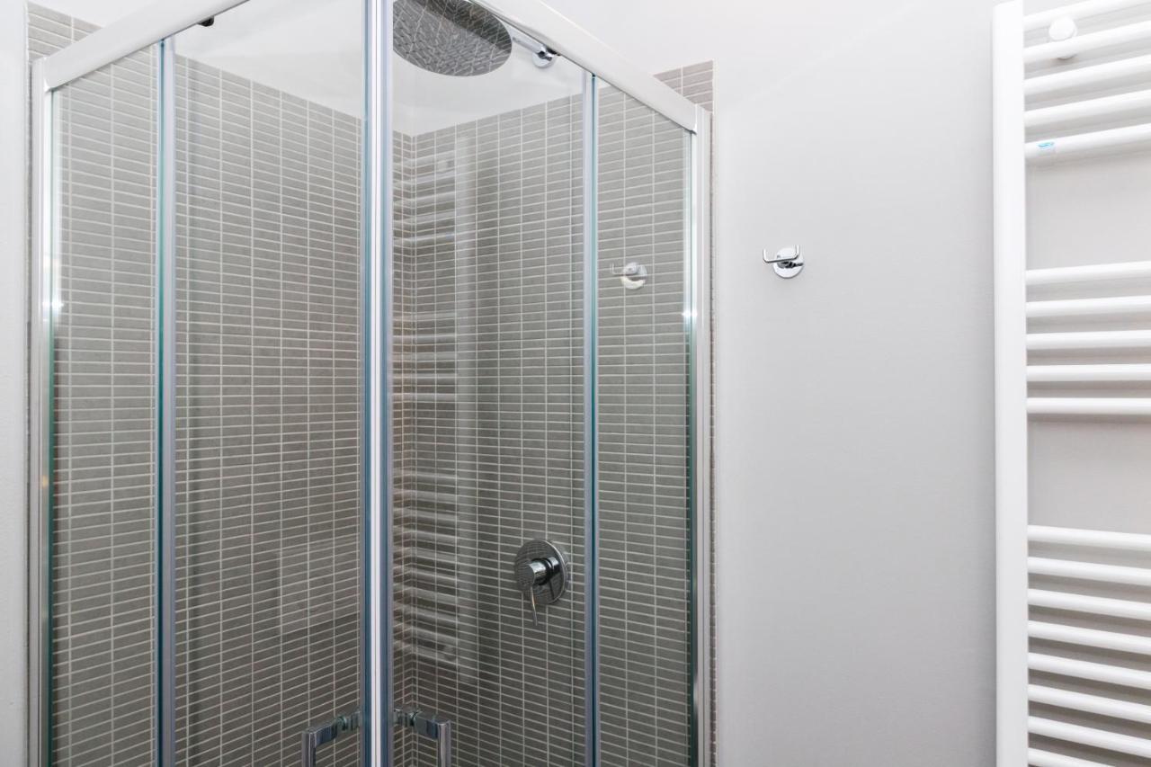Apartment Hemeras Boutique Homes - 2 Luxury In The City Center Mailand