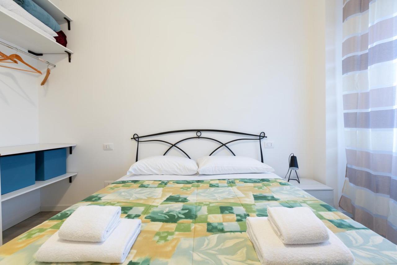 Apartment Renovated Flat Subway Yellow Line Mailand