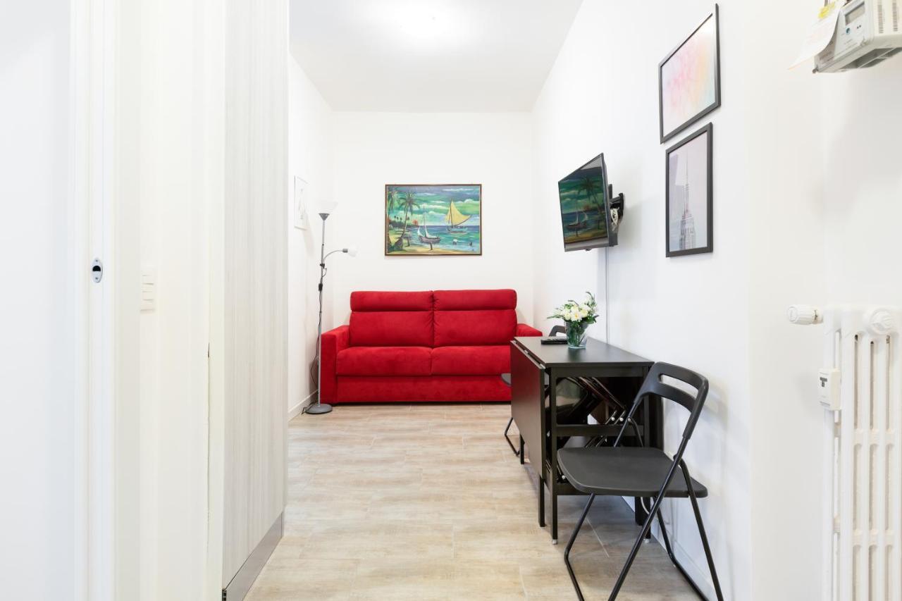 Renovated Flat Subway Yellow Line
