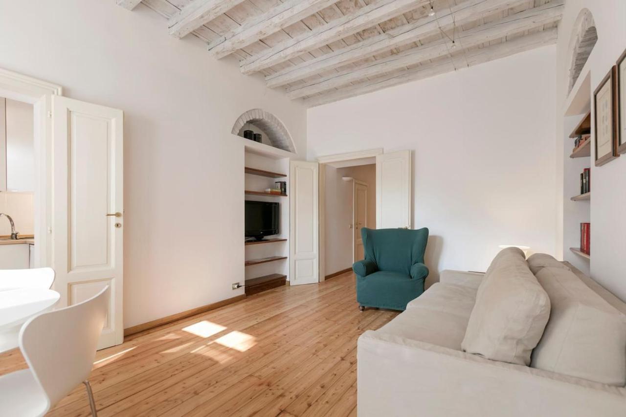 Naviglio, Sweet Dreams In The Heart Of The Fun Apartamento