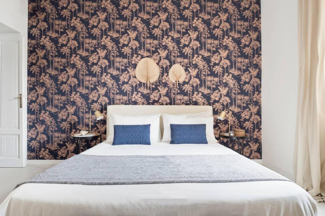 Golden Navy Design In Porta Venezia Apartamento Milão