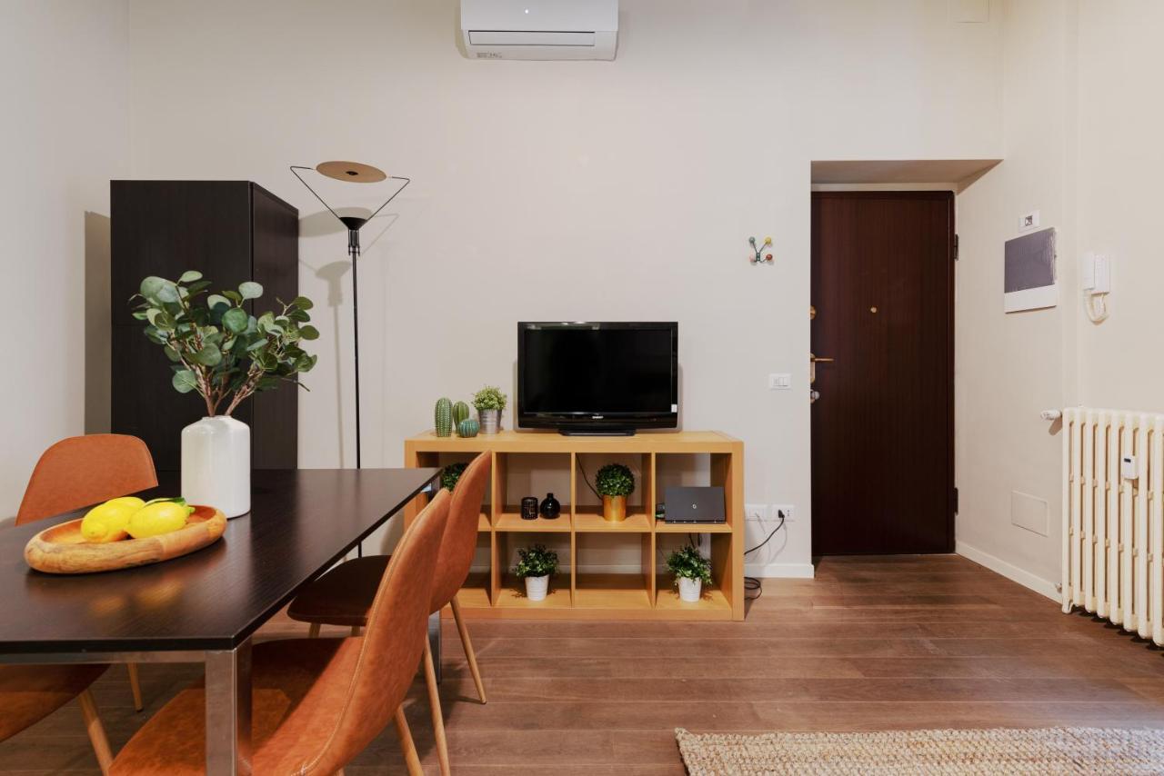New & Cozy In Porta Romana Apartment Milan
