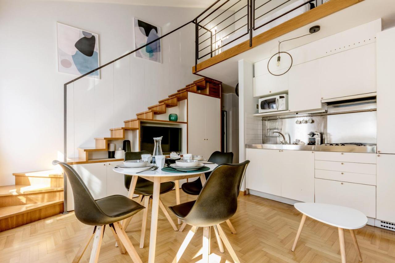 Modern Simplicity In Centre Apartment Mailand