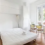 Milano Famagosta Cosy Studio