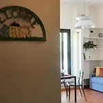 Up To Sky - Appartment With Terrace