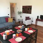 Up To Sky - Appartment With Terrace