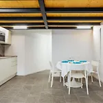 Comfy And Nice Studio On The Navigli River By Eayslife