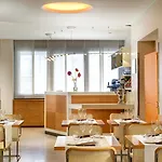 Una Hotels Mediterraneo Milano