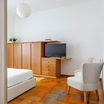 Cozy Cityscape - Quartiere Ortica
