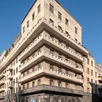 Classbnb - Due Moderni Appartamenti A 1Km Dall\'Arco Della Pace