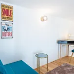 Classbnb - Due Moderni Appartamenti A 1Km Dall\'Arco Della Pace