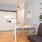 The Best Rent - Lovely Two-Bedroom Apartment Near Bocconi University