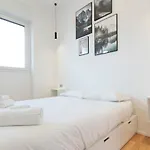 Arena Apartment