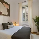 Casa Unica Milano - Elegant Apartment With Balcony - Centrale 1