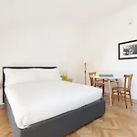 Spiga 46 Suites By Brera Apartments