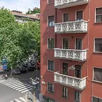 Double Room In The Center - 20 Min Walk From Duomo