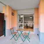 Xenia Apartments - Spacious And Bright New Flat With Garden