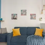 Ourjoy Condo, Free Parking, Ac, Strong Wifi - M Gioia47, Central Station, Porta Nuova, Milan