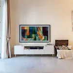 Proudlymi - Nuovo Appartamento 3 Camere Moscova