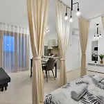 Private Parking-Terrace10 Min To Linate Airport