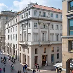 Cozy Modern Loft Few Steps From Duomo