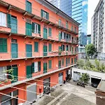 Fara 33 Cozy Flat In Centrale District