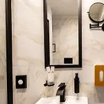 Aiello Hotels - Isola Design District
