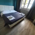 Sira House Milano