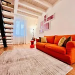 Riverside Loft Navigli - Spacious Two-Bedroom Apartment